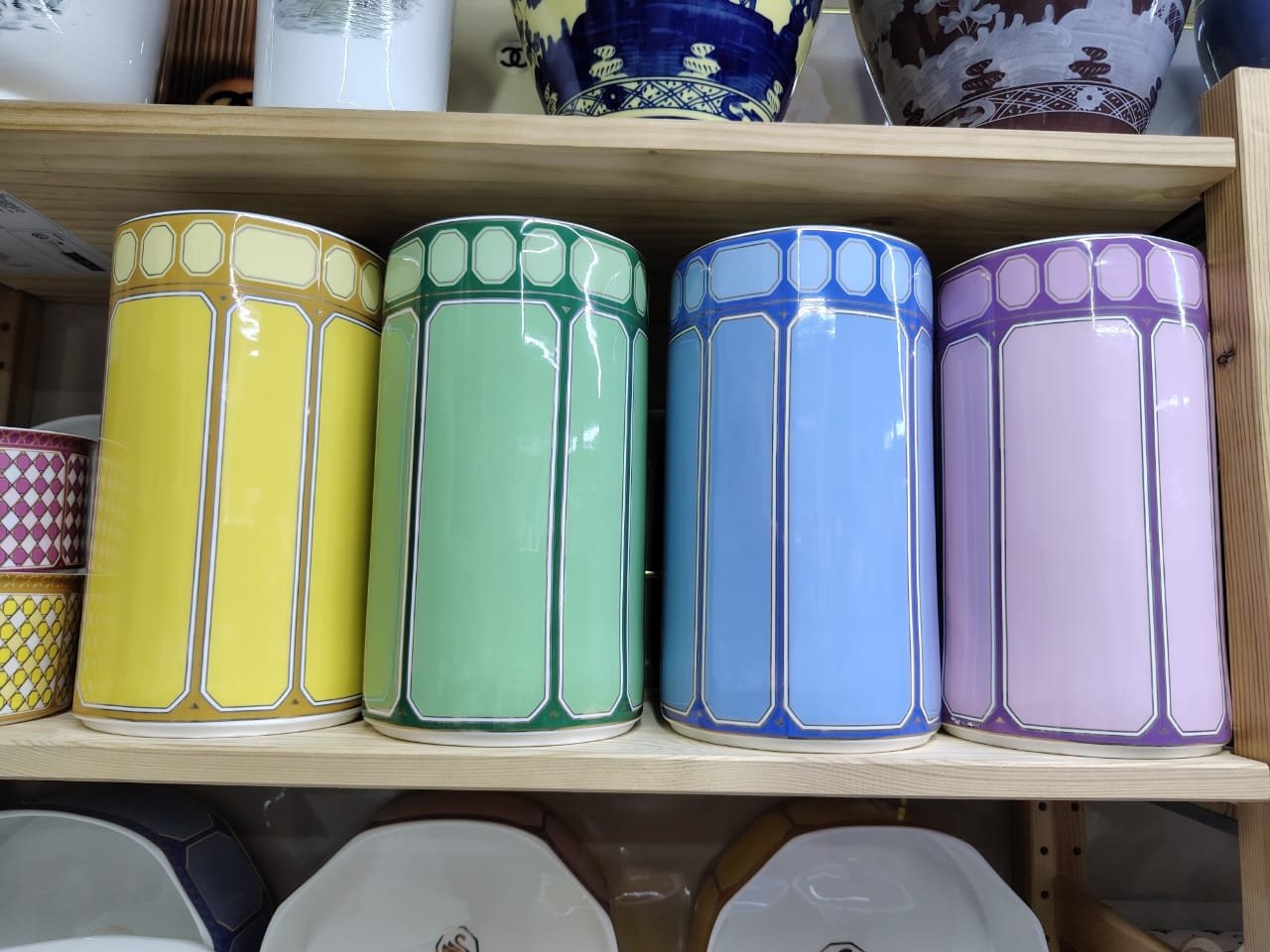 Swarovski x Rosenthal Signum vase , four available colors